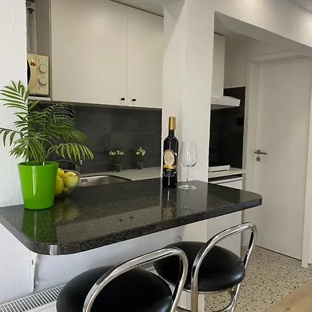 Studio Apartment Adrijana Zagreb Exterior photo