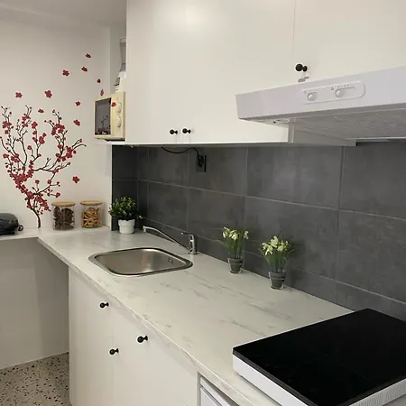 Studio Apartment Adrijana Zagreb Exterior photo