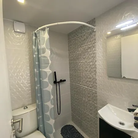 Studio Apartment Adrijana Zagreb Exterior photo